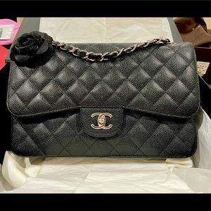 (SOLD) Pre-Loved Chanel Jumbo Classic Flap Black Caviar SHW